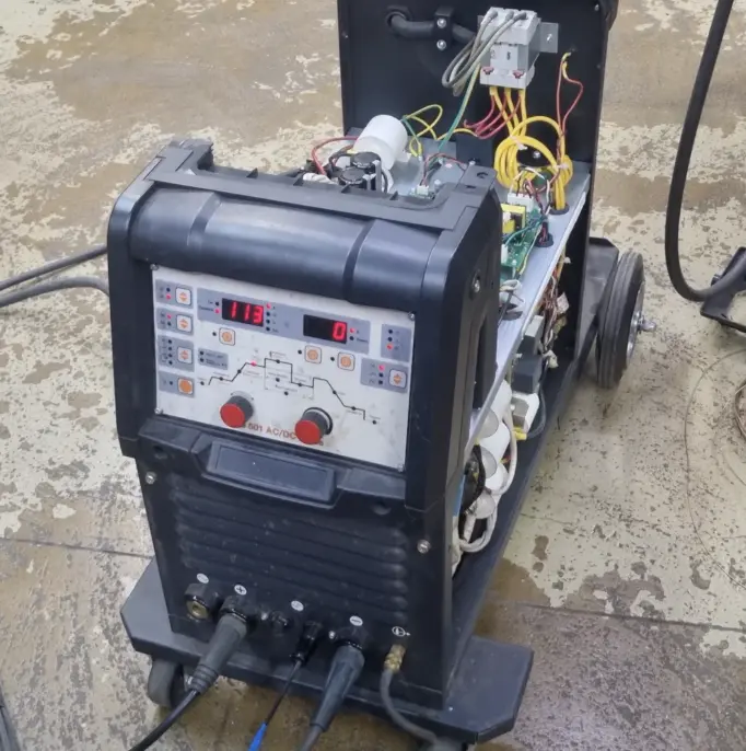 Ремонт сварочного аппарата Foxweld TIG 501 AC-DC Pulse